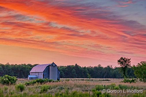 Barn At Sunrise_25254-7.jpg - Photographed near Smiths Falls, Ontario, Canada.